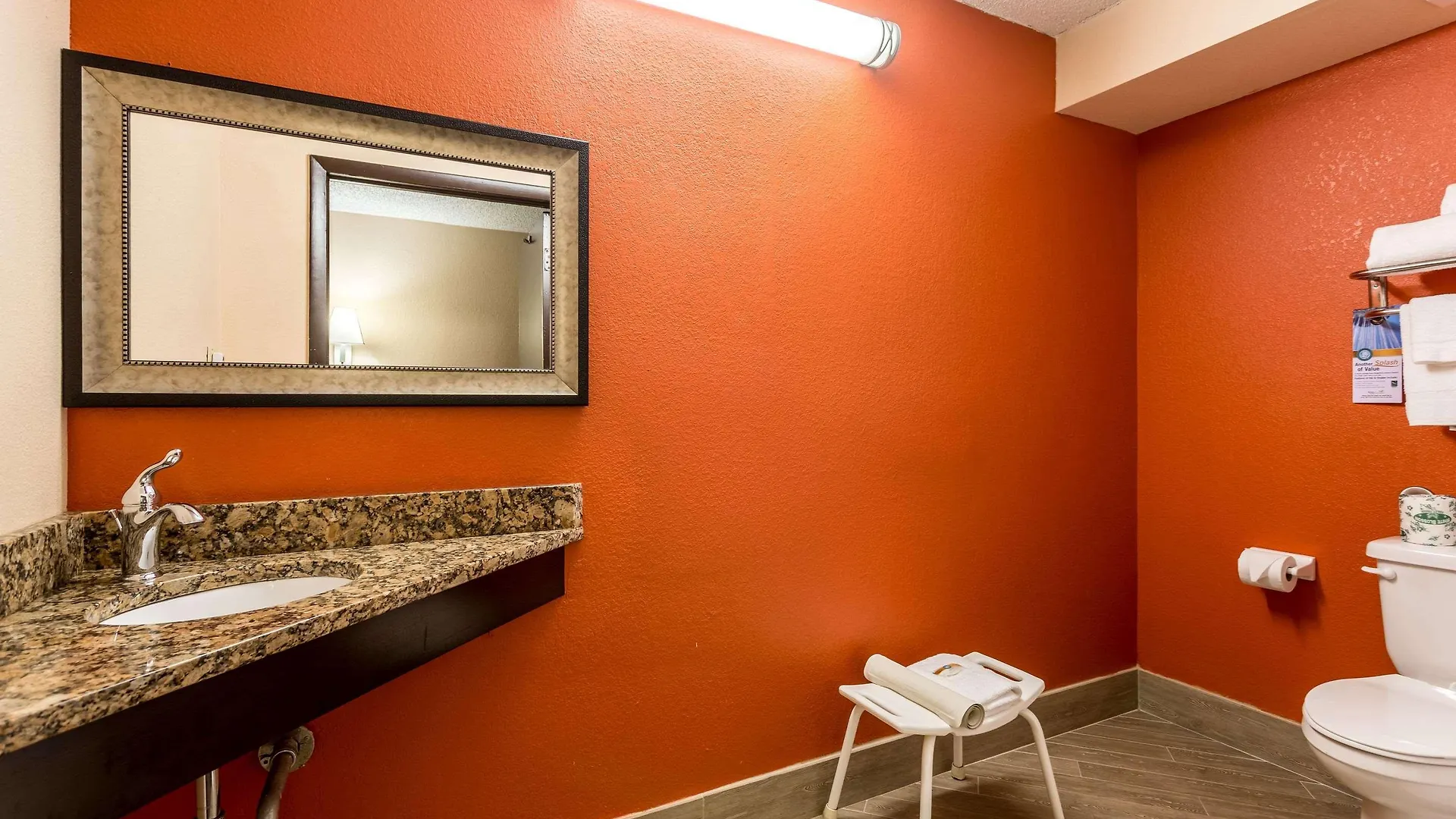 Comfort Inn & Suites Nashville Downtown - Stadium 2*,