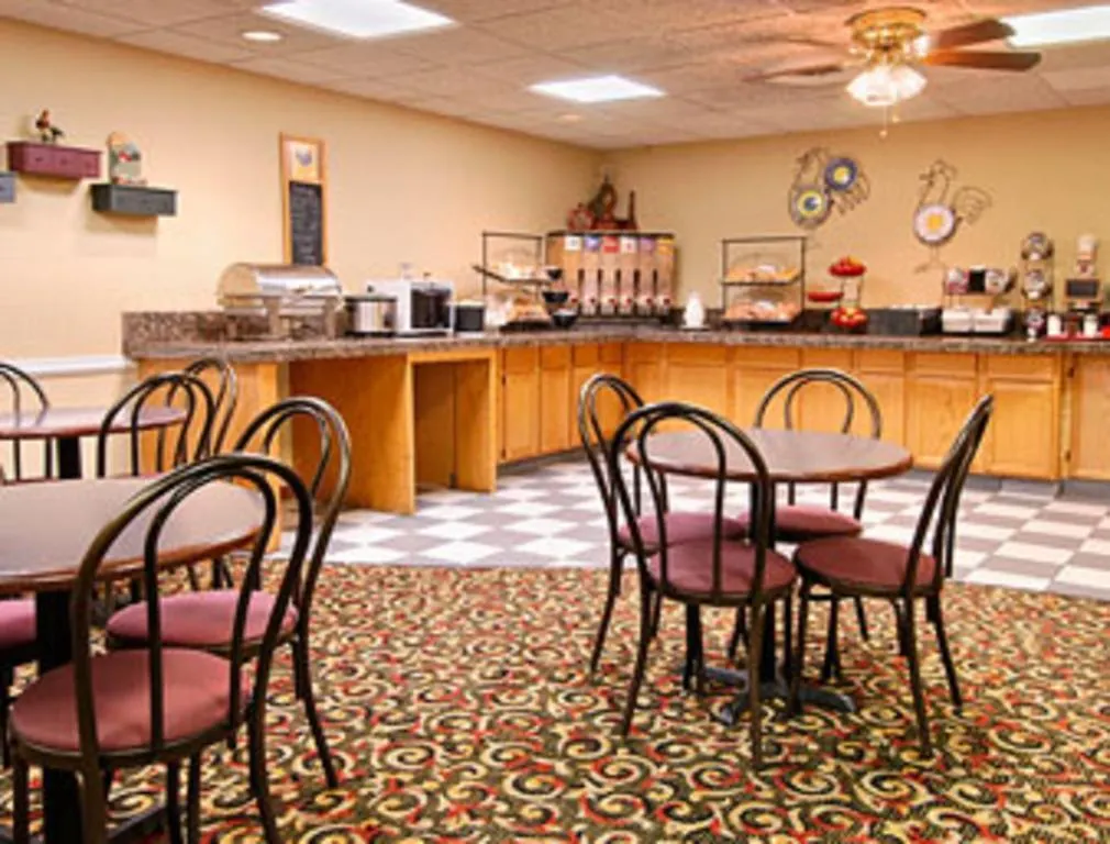 ** Hotel Comfort Inn & Suites Nashville Downtown - Stadium USA