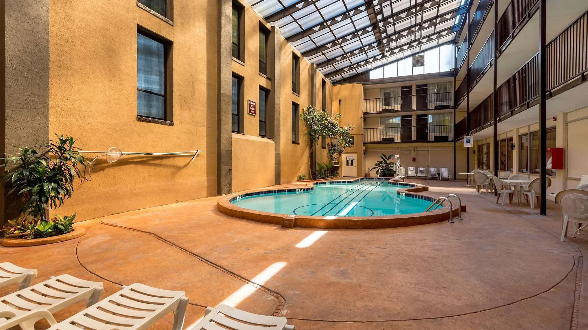 Comfort Inn & Suites Nashville Downtown - Stadium 2*,  USA