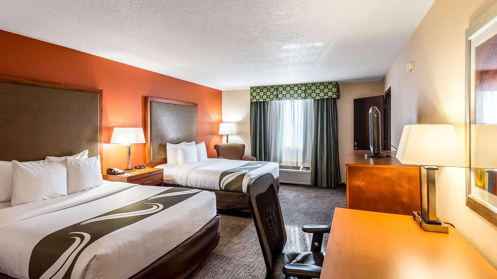 Comfort Inn & Suites Nashville Downtown - Stadium 2*,  USA