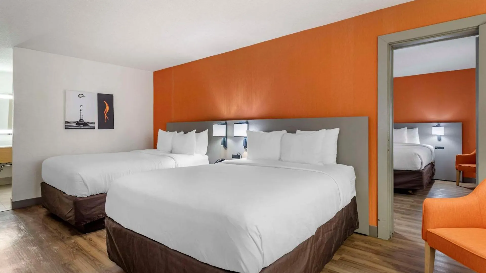 Comfort Inn & Suites Nashville Downtown - Stadium Hotel