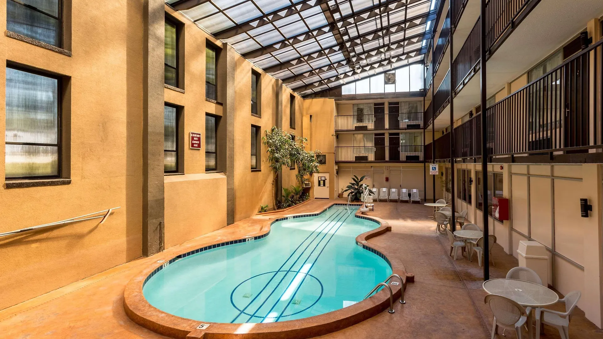Comfort Inn & Suites Nashville Downtown - Stadium United States